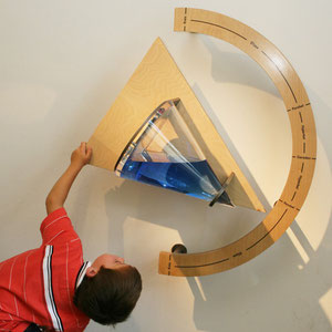 Eintritt mit Einführung für eine Klasse in das Mathematikum Gießen