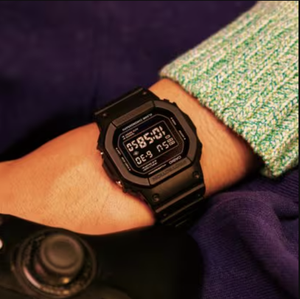 Armbanduhr: G-SHOCK, Modell DW-5600RW-1ER